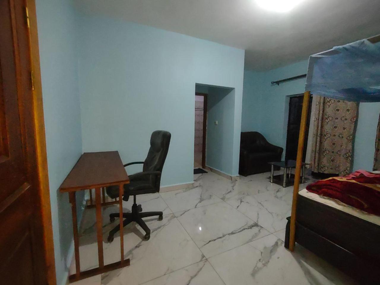 Residence Ton'S Yaoundé Eksteriør billede