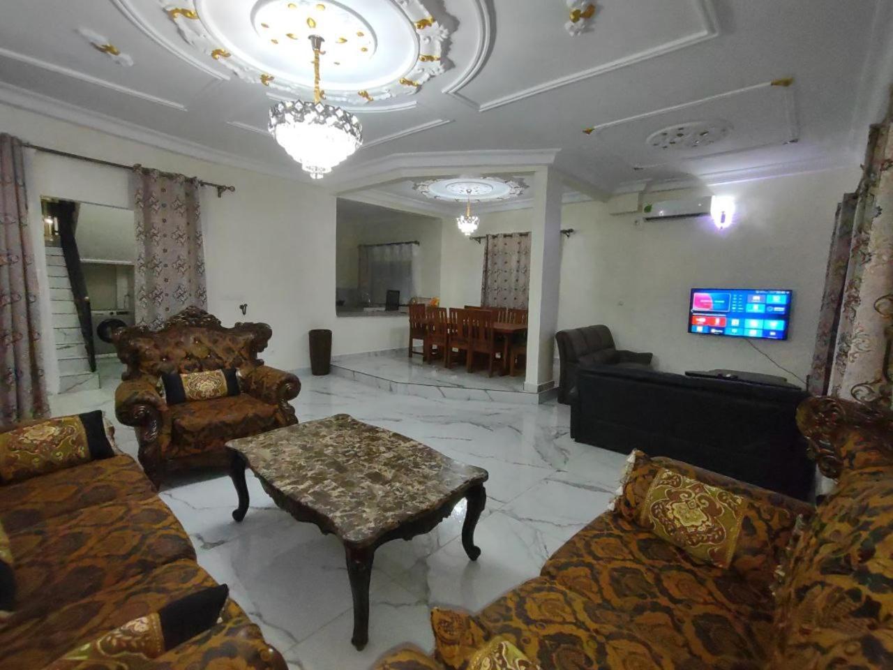 Residence Ton'S Yaoundé Eksteriør billede